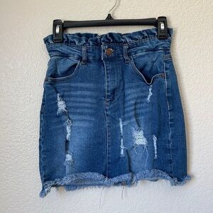 BIN#25 - BLACK LABEL C’ESTTOI Jean Skirt Small